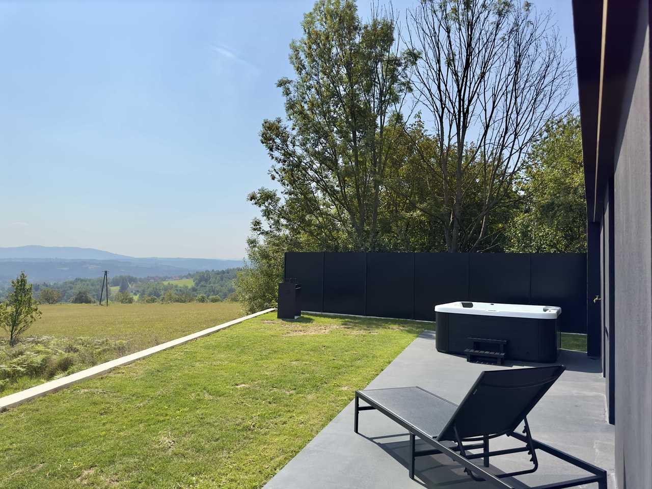 Zdjęcie lokacji The East House' 3